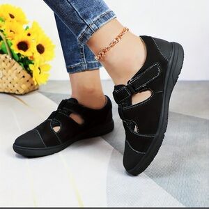 Black Women's Casual Shoes